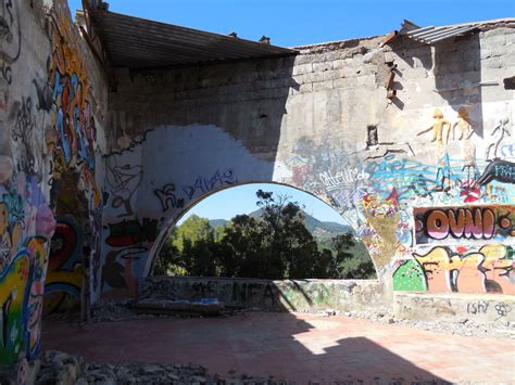 lugares abandonados ibiza|Todo sobre Lost Places en Ibiza por dentro